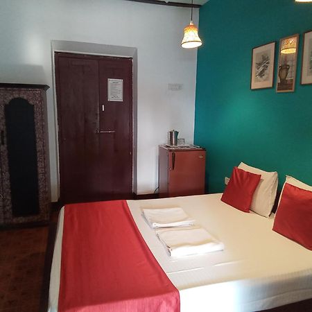 O Camarao Otel Calangute Dış mekan fotoğraf