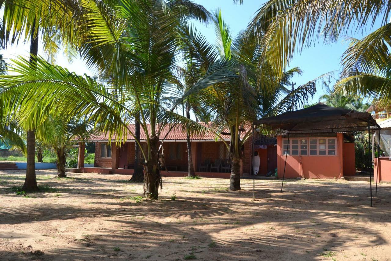 O Camarao Otel Calangute Dış mekan fotoğraf
